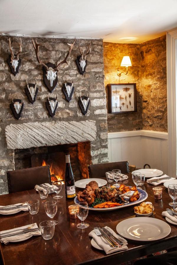 The Lamb Inn Shipton under Wychwood Exterior photo